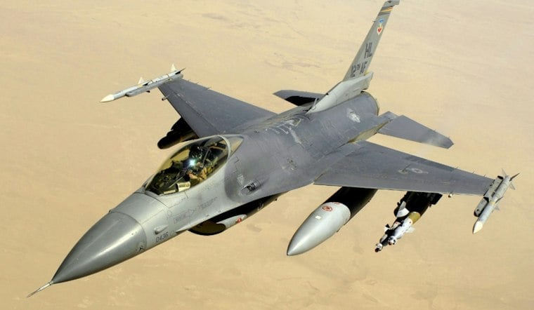 F-16s and WWII Warbirds Storm Wildwood Skies This Weekend, Free to Watch