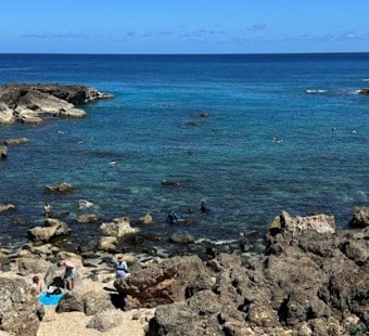 FAA Grounds Oahu Chopper Firm's Bid to Keep Dropping Divers Into the Ocean