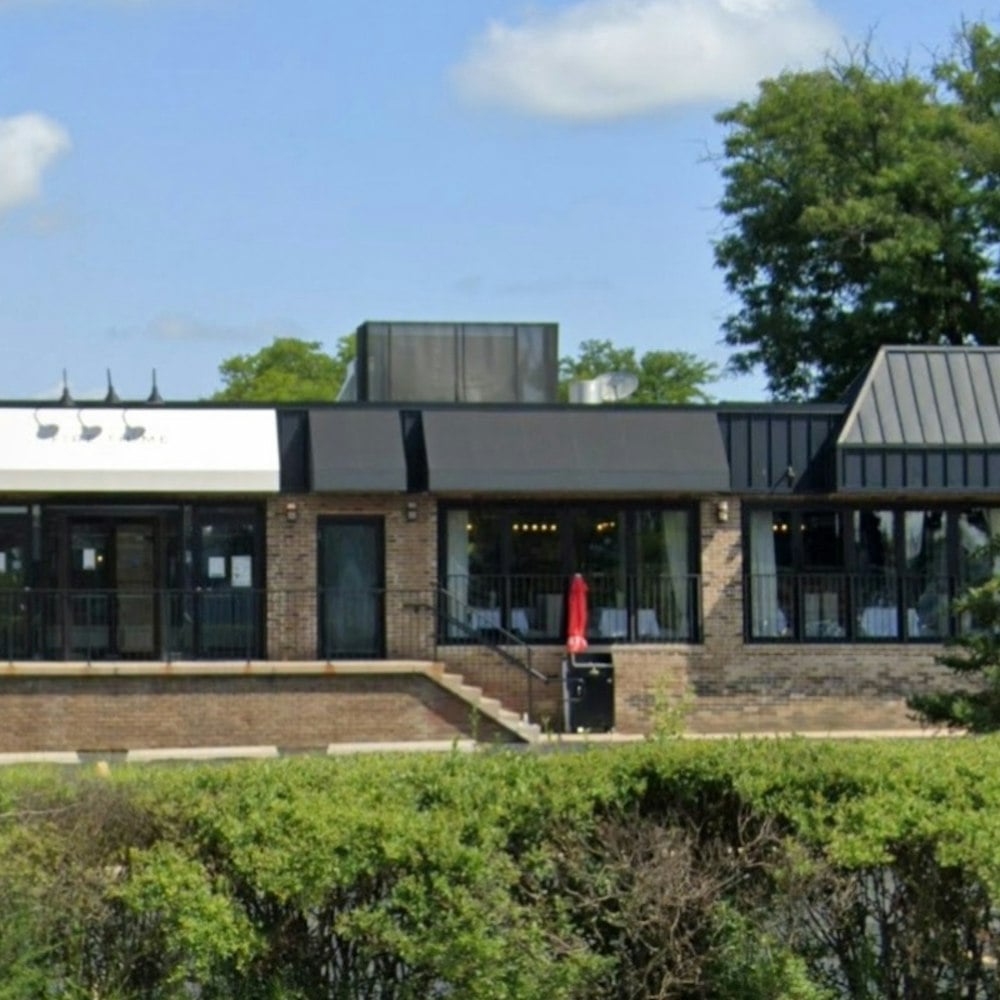 Fabio Viviani's Italian Steakhouse LAGO Takes Over Old Pizano's Spot in Glenview