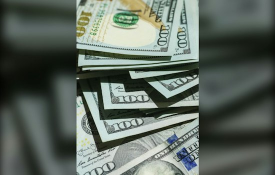 Fake $100 Bills Hit Oak Street Shops, Owners Fight Back With Detectors