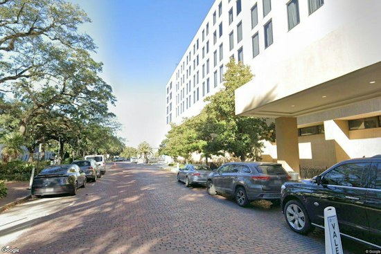 Fake Pro Baller Swipes $90K BMW From Savannah Hotel Valet, Police Say