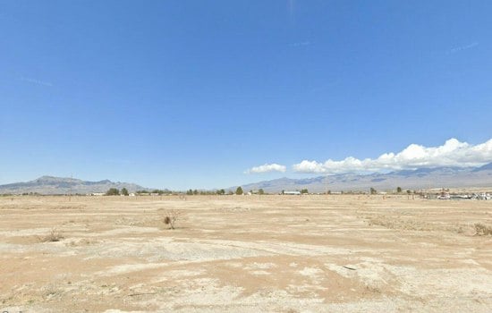 Fast-Moving Brush Fire Near Old Binion Ranch Shuts Down Basin Avenue in Pahrump