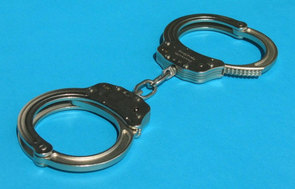 Fernandina Beach Mechanic Arrested as Nearly 24 Customer Cars Turn Up Abandoned