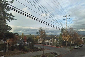 Fire Sends Crews to 600 Block of SW Kenyon Street