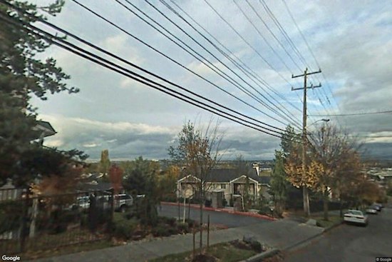 Fire Sends Crews to 600 Block of SW Kenyon Street