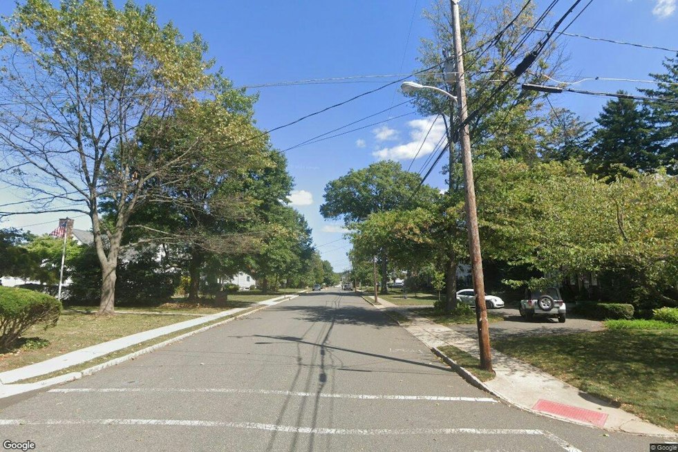 Flemington Runner, 73, Dies After Crash at Elwood and Pennsylvania Avenues