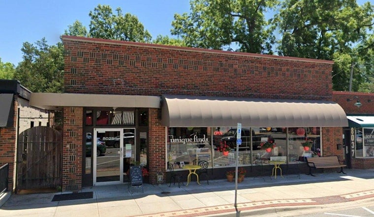 Flight Crew Coffee Lands in Overland Park, Replacing 20-Year Antique Shop