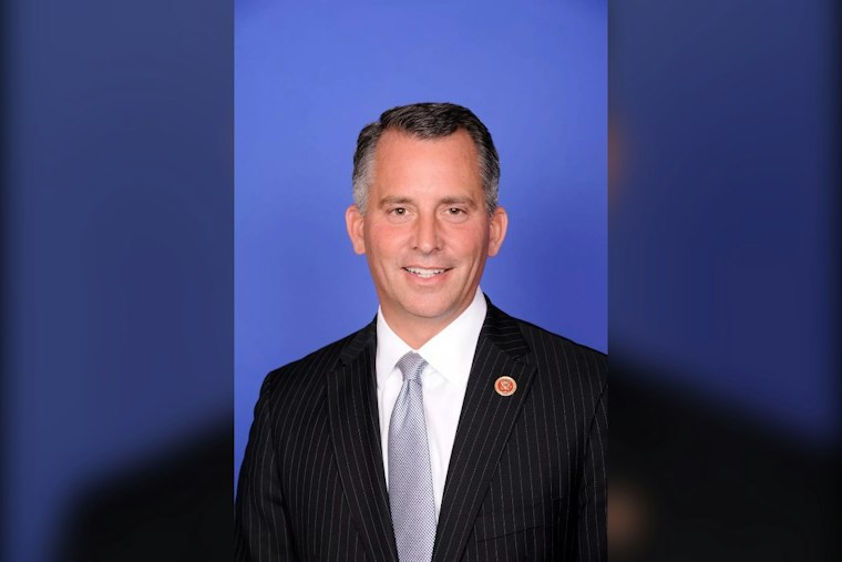 Florida Democrats See a Window in 2026, but the Registration Gap Remains a Major Obstacle