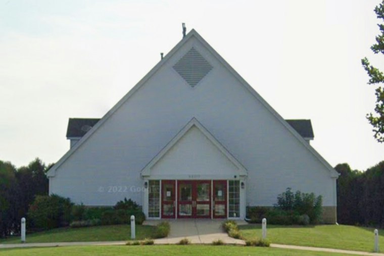 Former Campton Hills youth pastor faces judge in child sexual abuse material trial