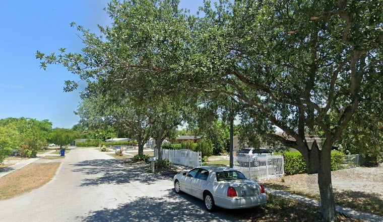 Fort Lauderdale Firefighters Rescue Man After Six-Minute Response