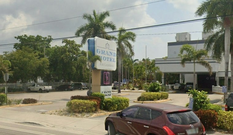 Fort Lauderdale Grand Hotel Overhang Collapses, No Injuries Reported