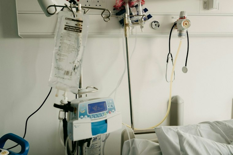 Fort Lauderdale woman reaches ovarian cancer remission after six chemotherapy rounds