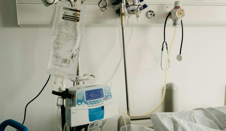 Fort Lauderdale woman reaches ovarian cancer remission after six chemotherapy rounds