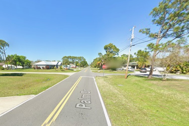 Fort Pierce Man Shoots Dog That Charged Couple in Their Own Driveway