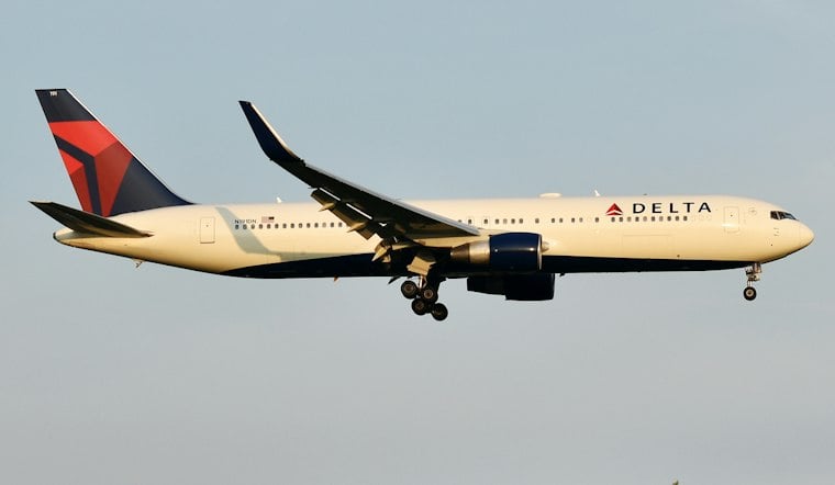 Four Hospitalized as Fumes Force Delta Flight From Maui to Divert to Honolulu