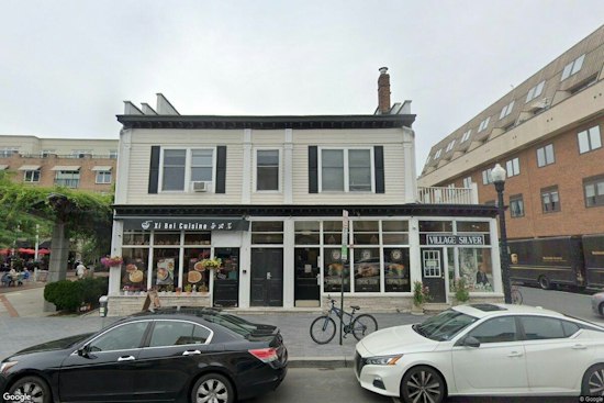 Four Masked Thieves Steal 75 Designer Bags From Princeton Boutique in Under a Minute