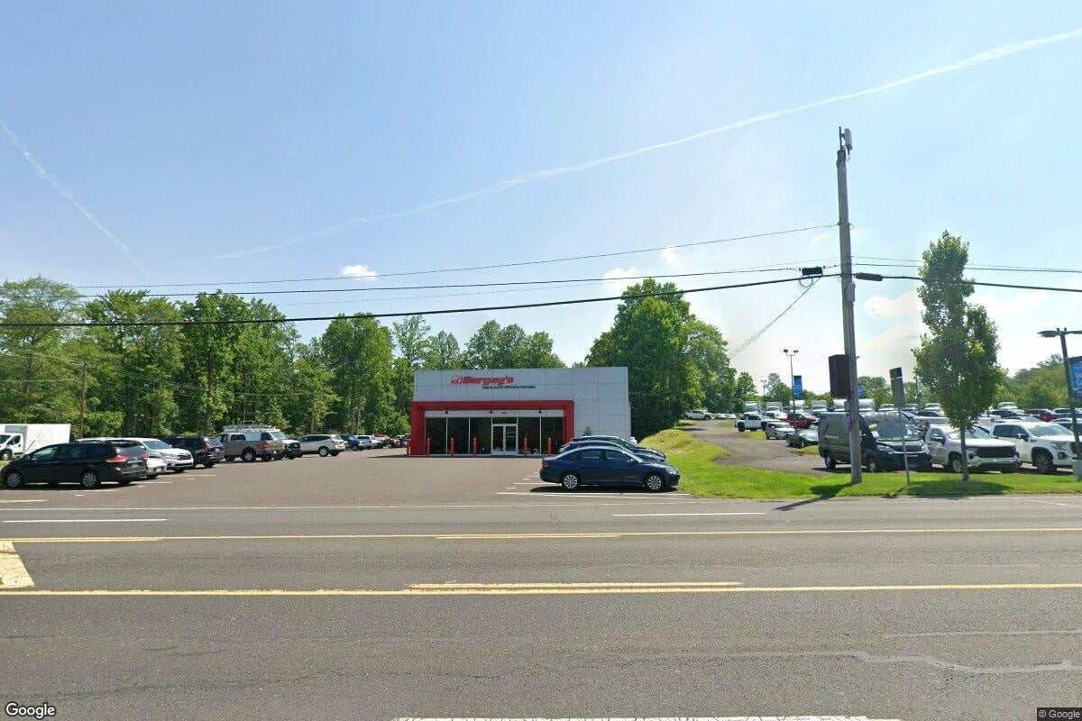 Fred Beans Buys Old Bergey's Tire Site on Route 611 for Truck Center