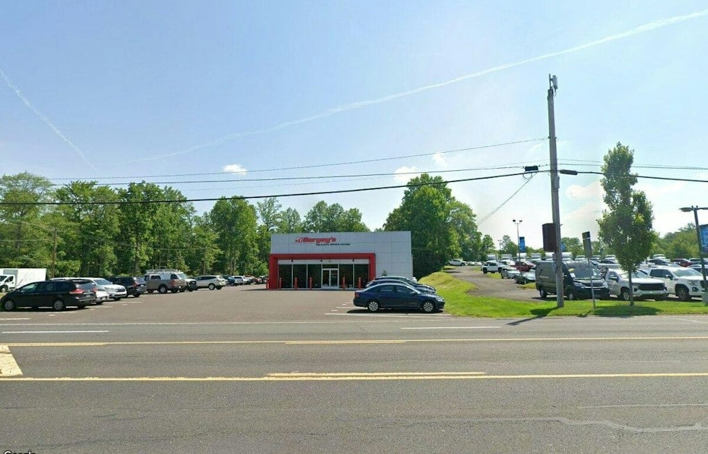 Fred Beans Buys Old Bergey's Tire Site on Route 611 for Truck Center