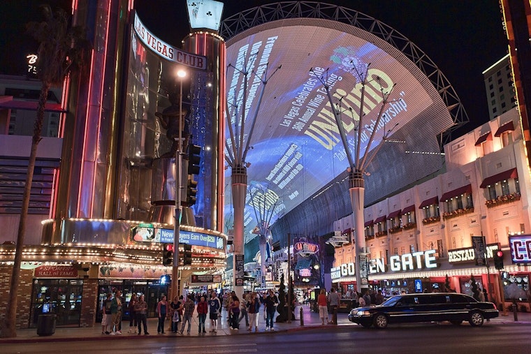 Fremont Street Goes Emo Oct. 3 With Free Red Jumpsuit Apparatus Show