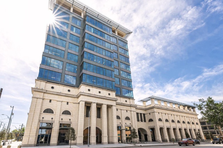 French Riviera Bar Seaspice Opens Sept. 4 Atop Jefferson Bank Tower Near Pearl