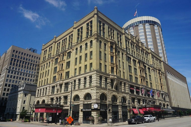 G20 Trade Talks Hit Milwaukee's Pfister Hotel as Tariffs Squeeze Wisconsin Farmers