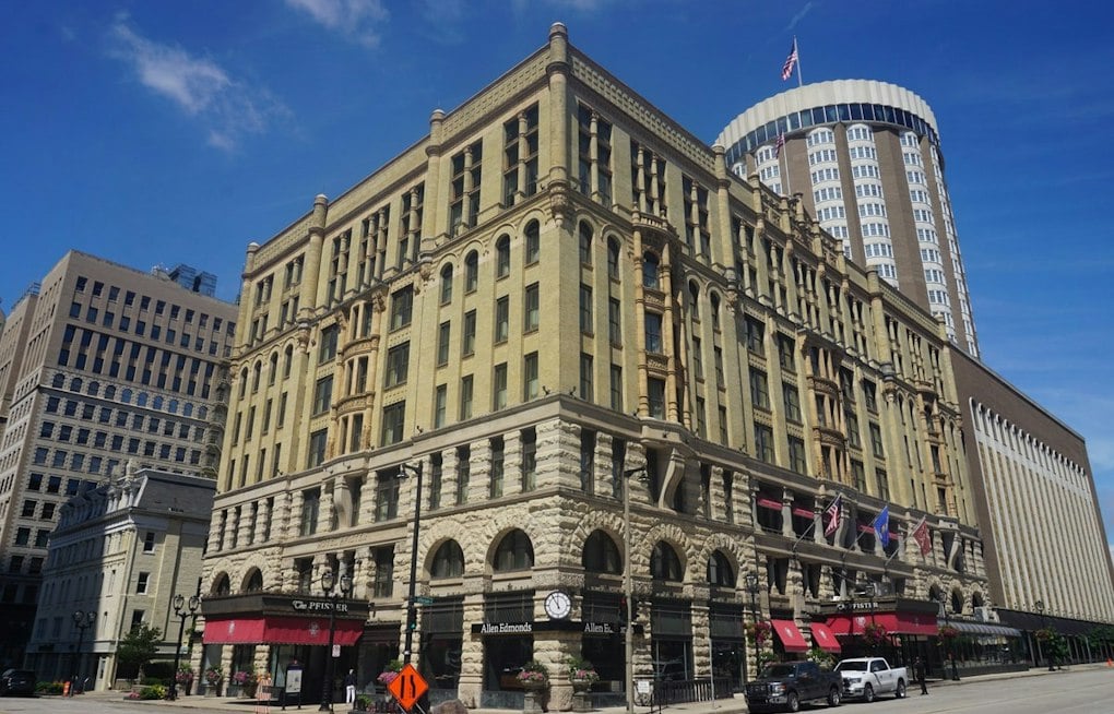 G20 Trade Talks Hit Milwaukee's Pfister Hotel as Tariffs Squeeze Wisconsin Farmers