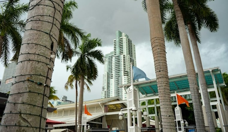 Gas Smell Triggers Partial Evacuation at Miami's Dolphin Mall, Crews Respond