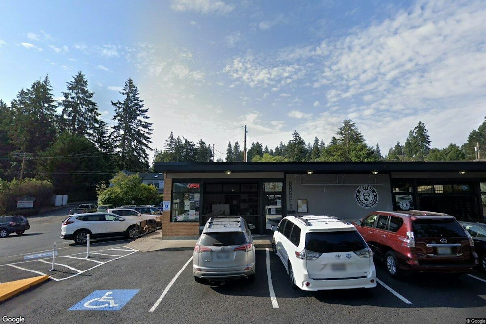 Gig Harbor's B's Bagels Moves Into Old O'Looney's Pub for Bigger, Bagel-Filled Future