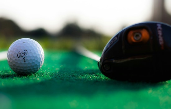Golf Lounge 18 Swings Into Tech Ridge With $500K Build-Out, 40-Plus Course Simulators
