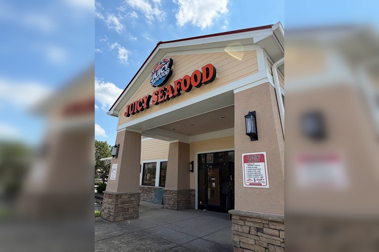 Goodlettsville's New Juicy Seafood Nabs Permit, Set to Open in Old Shoney's