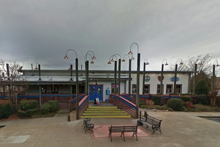 Grand Asian Buffet Takes Over Old Joe's Crab Shack Spot Off Pelham Road