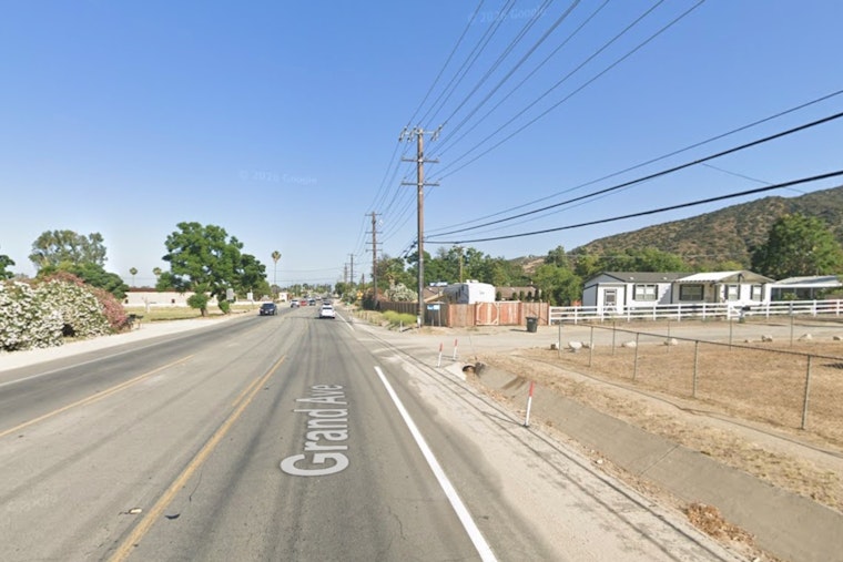 Grand Avenue Crash Snaps Power Pole, Sends Driver Fleeing on Foot in Lake Elsinore