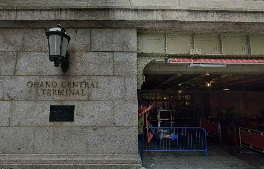 Grand Central's New Italian Giant Adds 250 Seats, Bar and Grab-and-Go Market