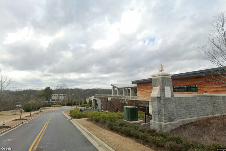 Grant Park Gateway Sits Empty for Years, Neighborhood Leader Pitches Library Fix