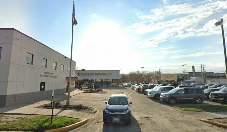 Grove City Stabbing Sends Woman to Minneapolis Trauma Center, Man Jailed