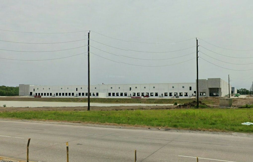 Gulf Coast Crating Fills Entire 428K-SF Baytown Warehouse in Major Port-Area Lease