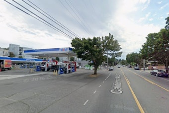 Gunman Robs Morgan Junction Gas Station, Escapes With $2,000 in Cash
