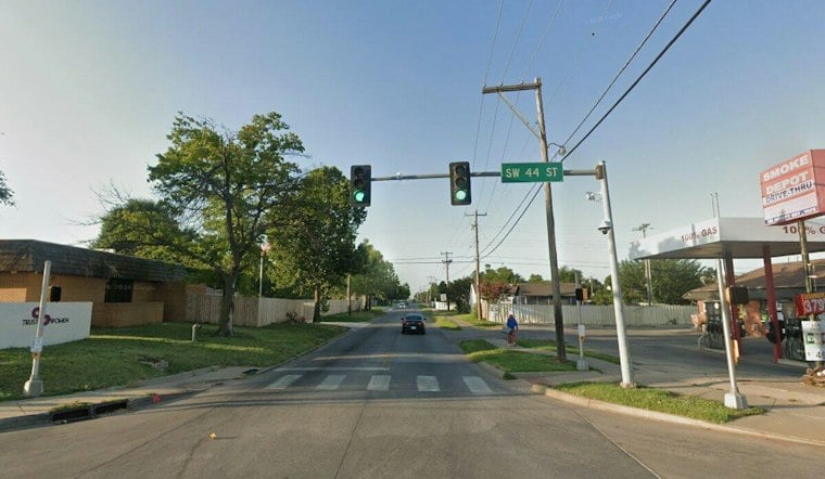 Gunman Robs Someone Near SW 44th and Blackwelder in Oklahoma City, Police Say