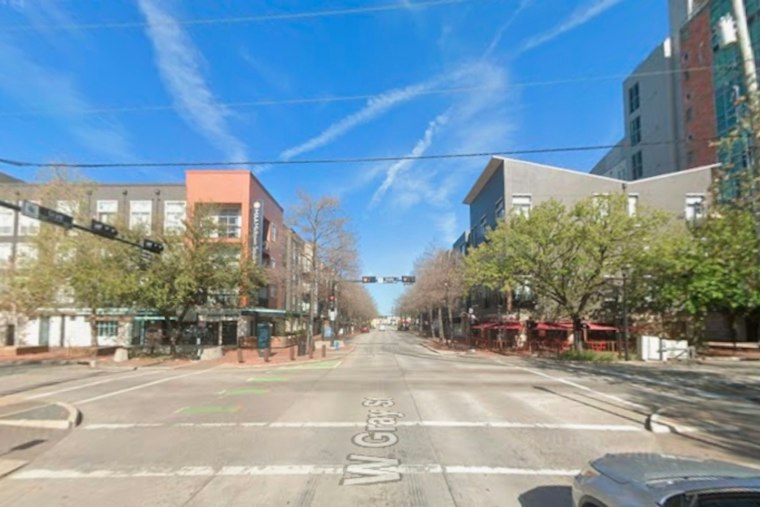 Gunman Sprays Bullets Fleeing Midtown Fight, Wounds Three Bystanders