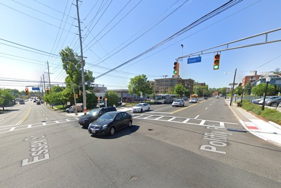 Hackensack Deputies Break Into Locked Car, Revive Pulseless 80-Year-Old Driver