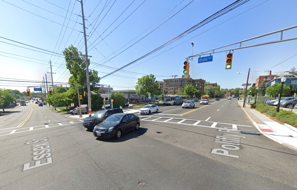 Hackensack Deputies Break Into Locked Car, Revive Pulseless 80-Year-Old Driver