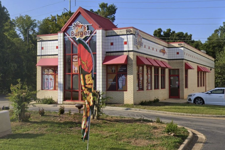 Halal Burger Spot Cali Burger Closing Raleigh Location Amid Hillsborough St Redevelopment