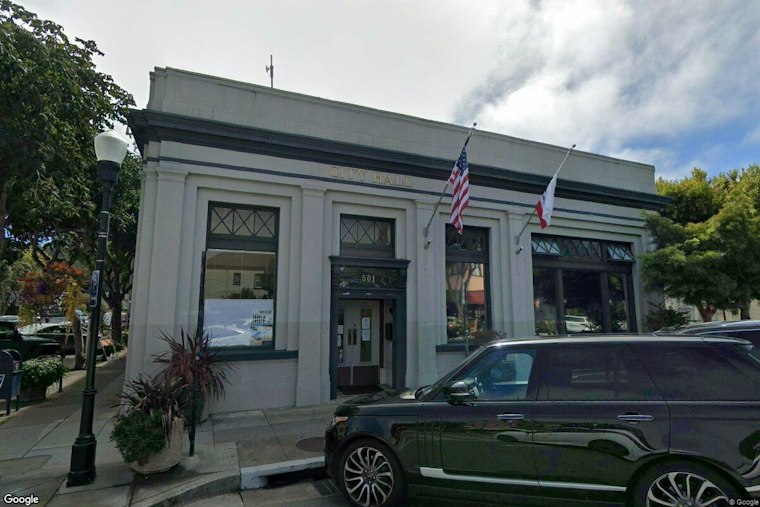 Half Moon Bay Lets Flock Camera Pilot Expire Amid Privacy Doubts