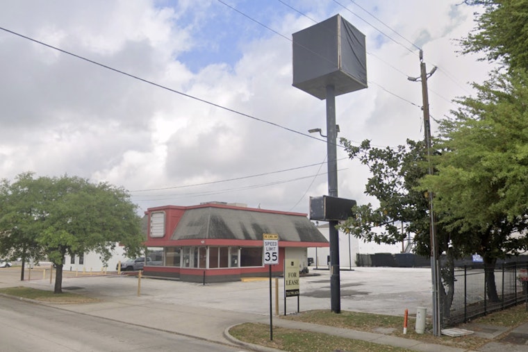 Hand Roll Chain Handies Douzo Turns Old Jack in the Box Into Bellaire Sushi Bar
