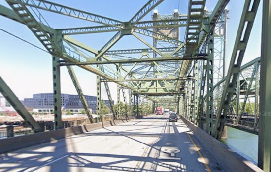 Hands Across the Bridge Marks 25 Years Uniting Portland and Vancouver in Recovery