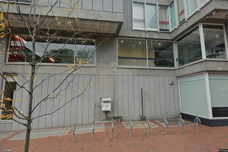 Harvard Ties Down Chairs at Smith Center Plaza, Pushing Out Homeless Residents at Night