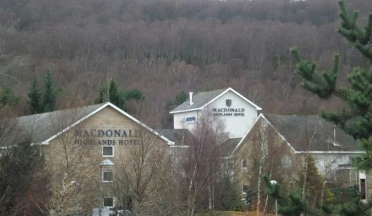 Henderson's $24.5M Empire Estate Cuts Price, Chases MacDonald Highlands Record