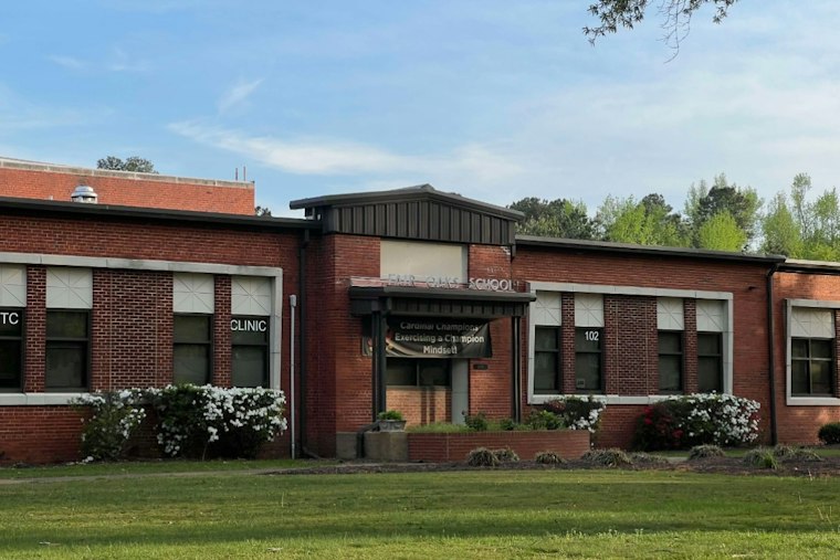 Henrico Teachers, Parents Demand Answers as Classrooms Hit 85 Degrees