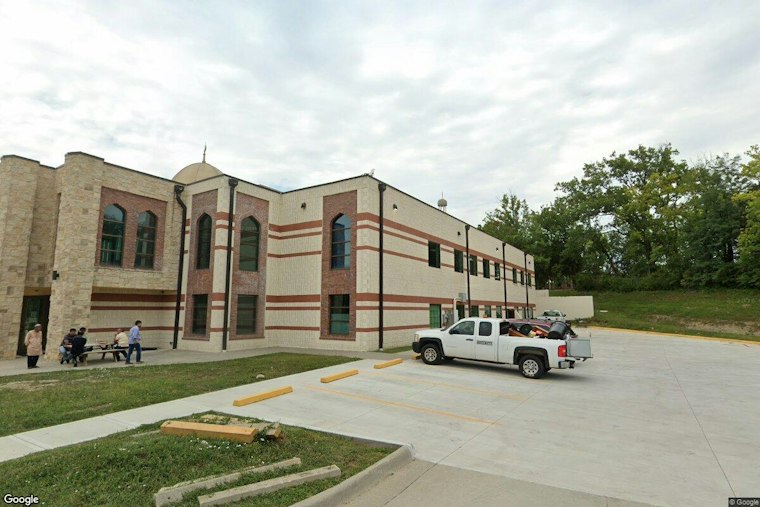 Hickman Mills Sells Shuttered Truman Elementary to Mosque for $1.4 Million