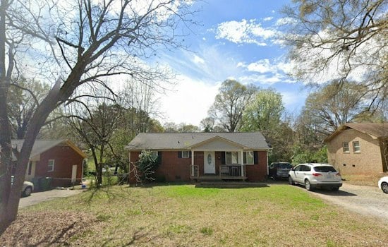 Hidden Valley Neighbors Vow Lawsuit to Stop Triplex, Cite Decades-Old Deed Rules